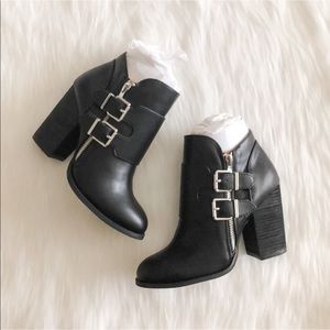 NIB [urban outfitters] isabella buckle booties